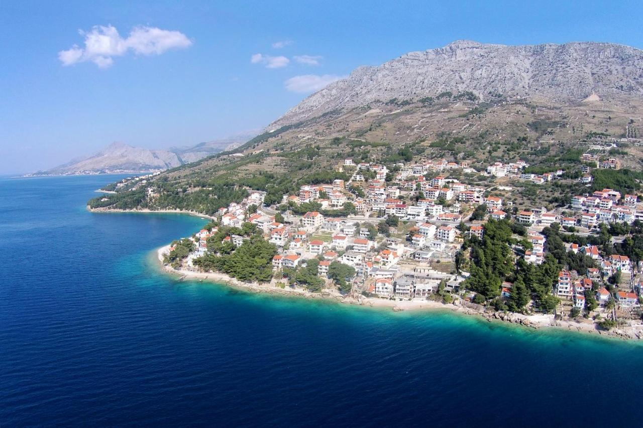 Apartments By The Sea Stanici, Omis - 1028 Tice ภายนอก รูปภาพ