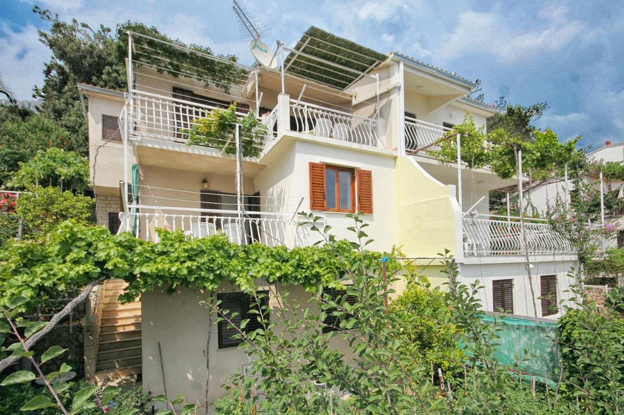 Apartments By The Sea Stanici, Omis - 1028 Tice ภายนอก รูปภาพ