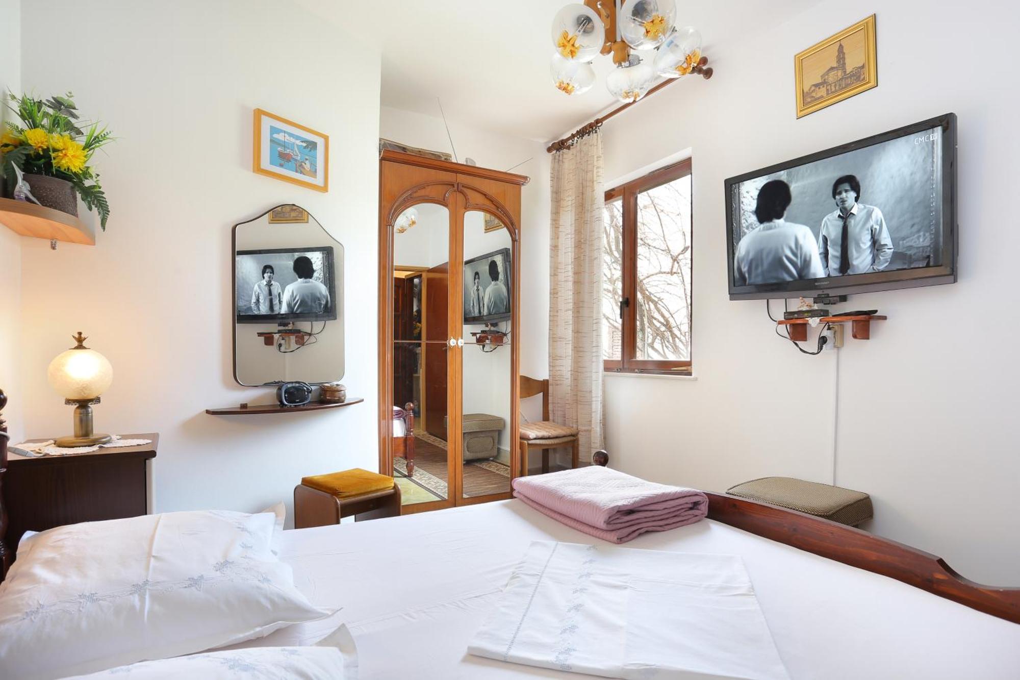 Apartments By The Sea Stanici, Omis - 1028 Tice ห้อง รูปภาพ